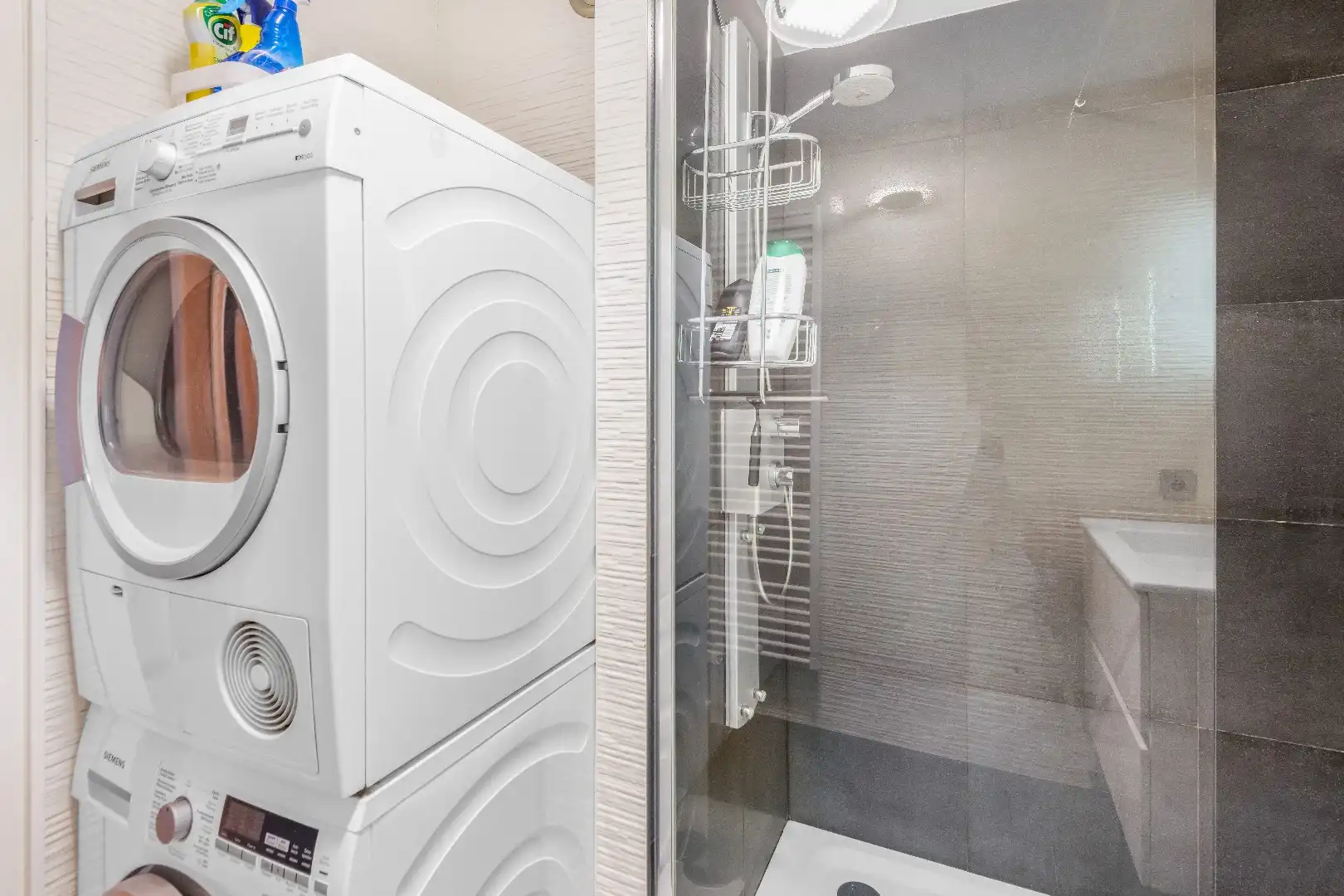 Verzorgd appartement met zuid-west oriëntatie gelegen vlakbij het Lichttorenplein foto 12