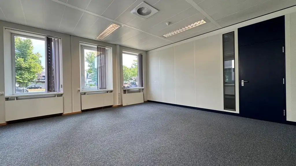 Instapklare kantoren te huur vlakbij E19 in Kontich foto 17