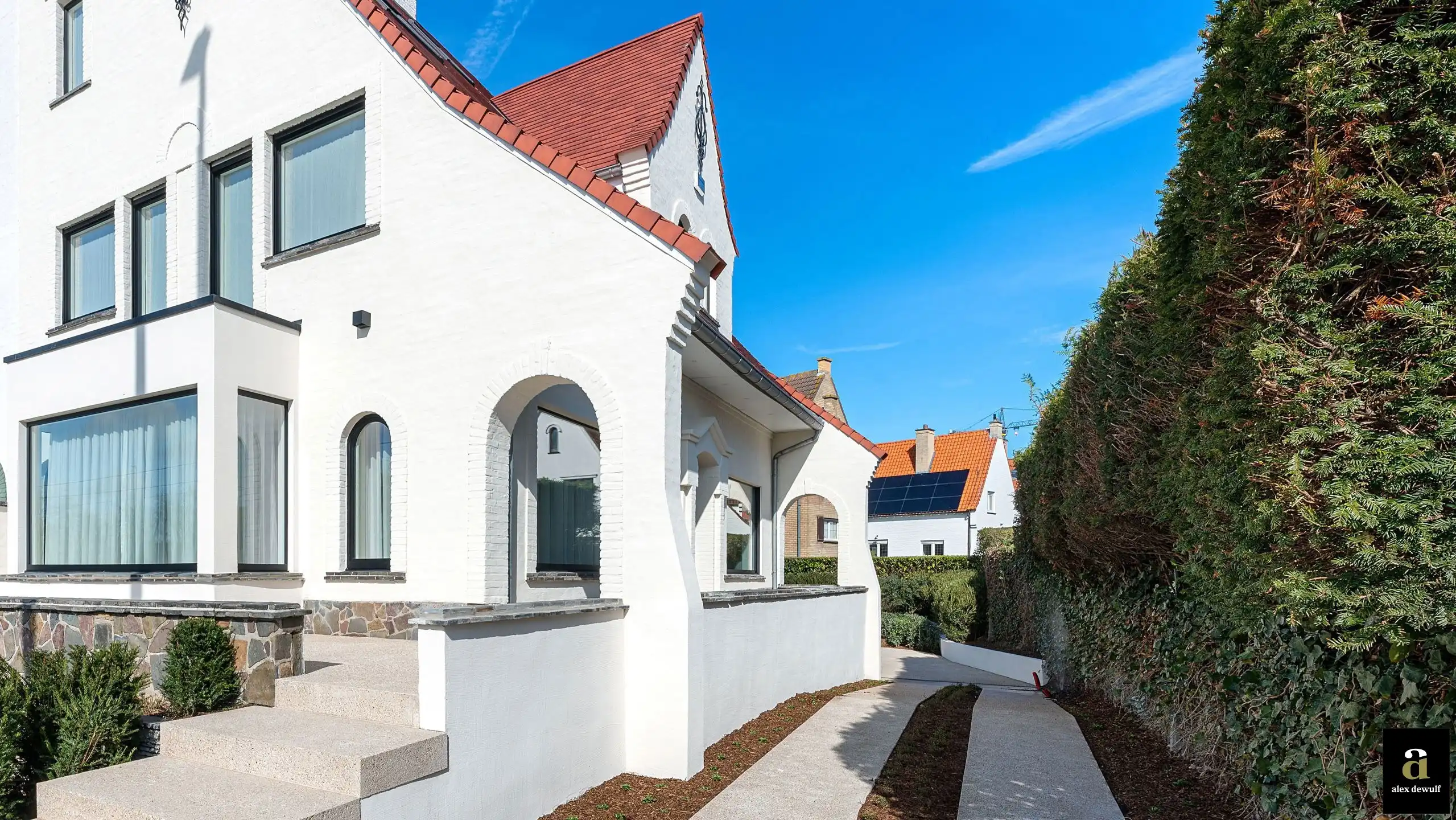 Uitstekend gelegen, volledig gerenoveerde koppelvilla te Duinbergen, op wandelafstand van het strand en de duinen. foto 53
