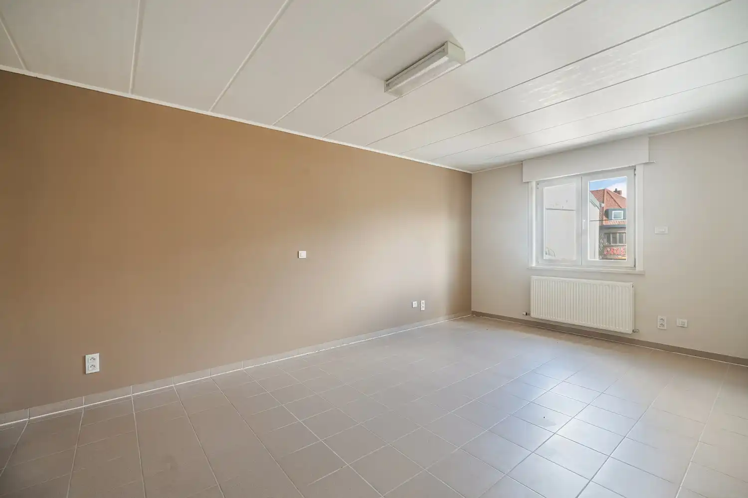 Ruim en veelzijdig appartement met 3 slaapkamers nabij het centrum van Lanaken foto 14