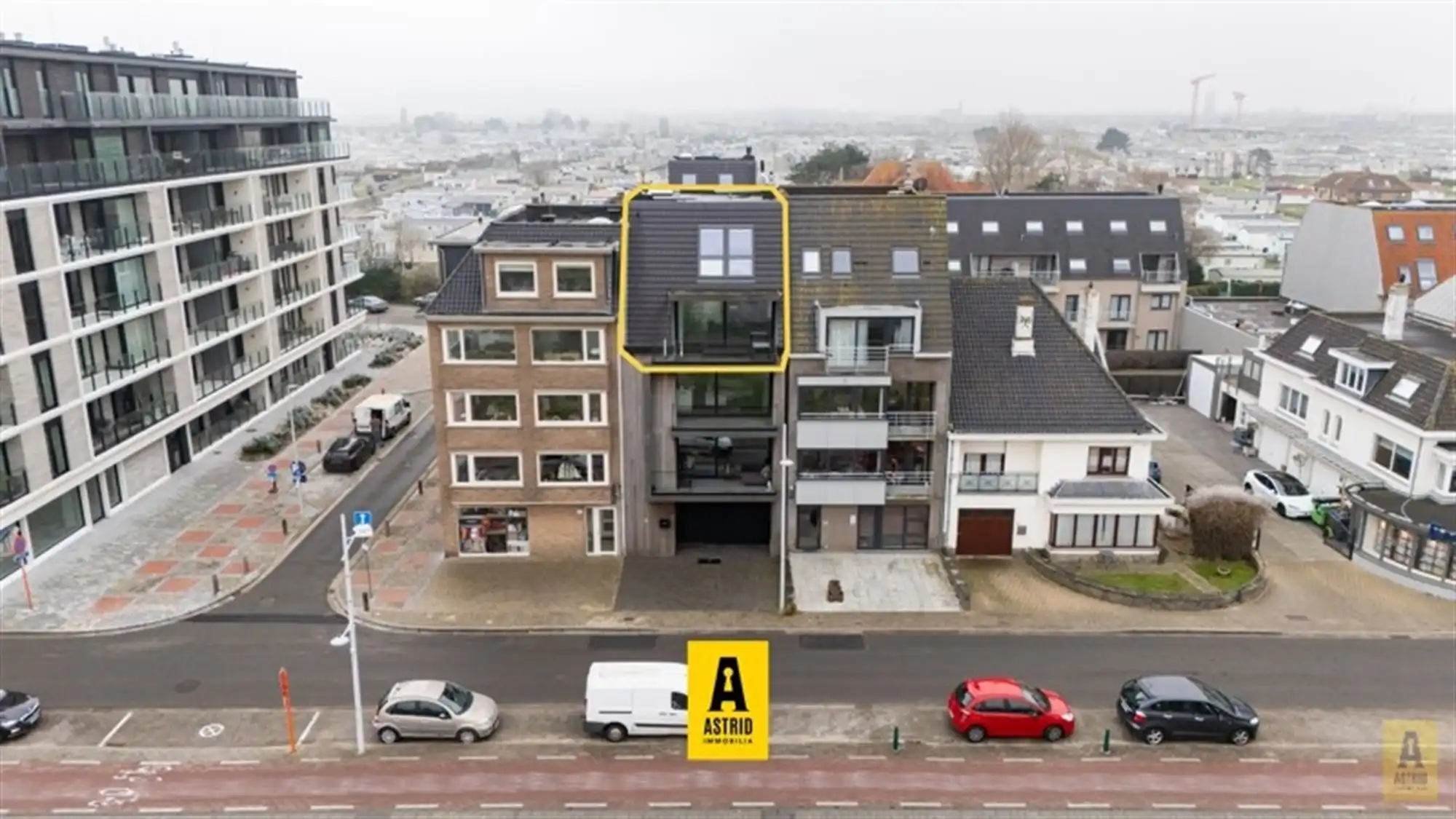 Luxueus duplexappartement met schitterende open zichten! foto 3