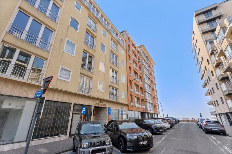 1 SLAAPKAMER APPARTEMENT met zijdelings zeezicht foto 8