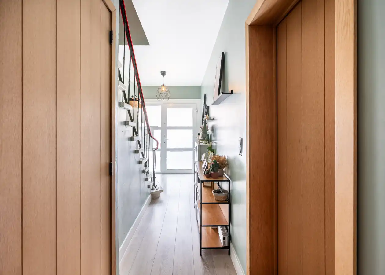 Gerenevoorde woning met 4 slaapkamers en zonnige tuin foto 2