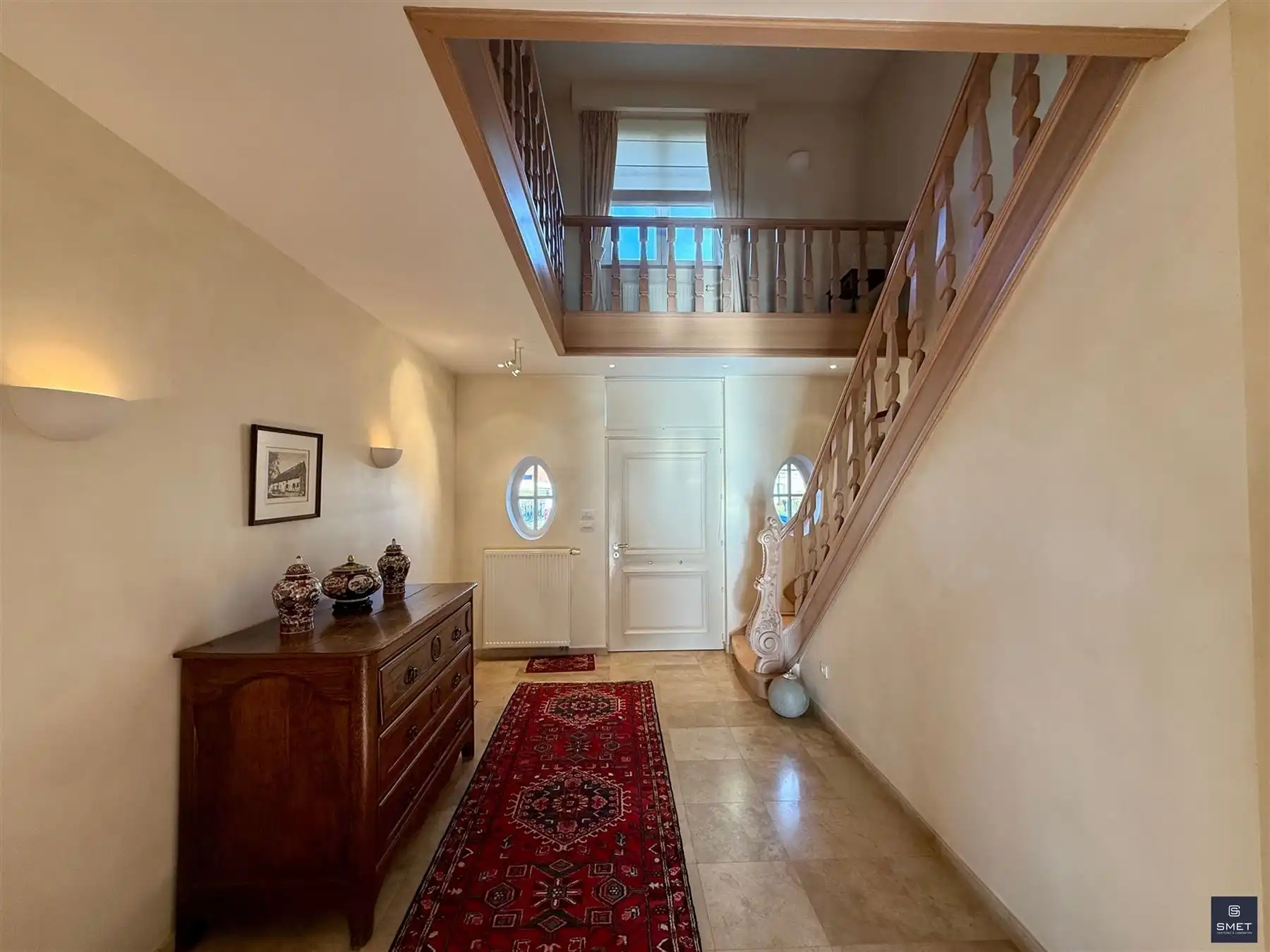 LANDELIJK GELEGEN PRACHTIGE VILLA foto 3