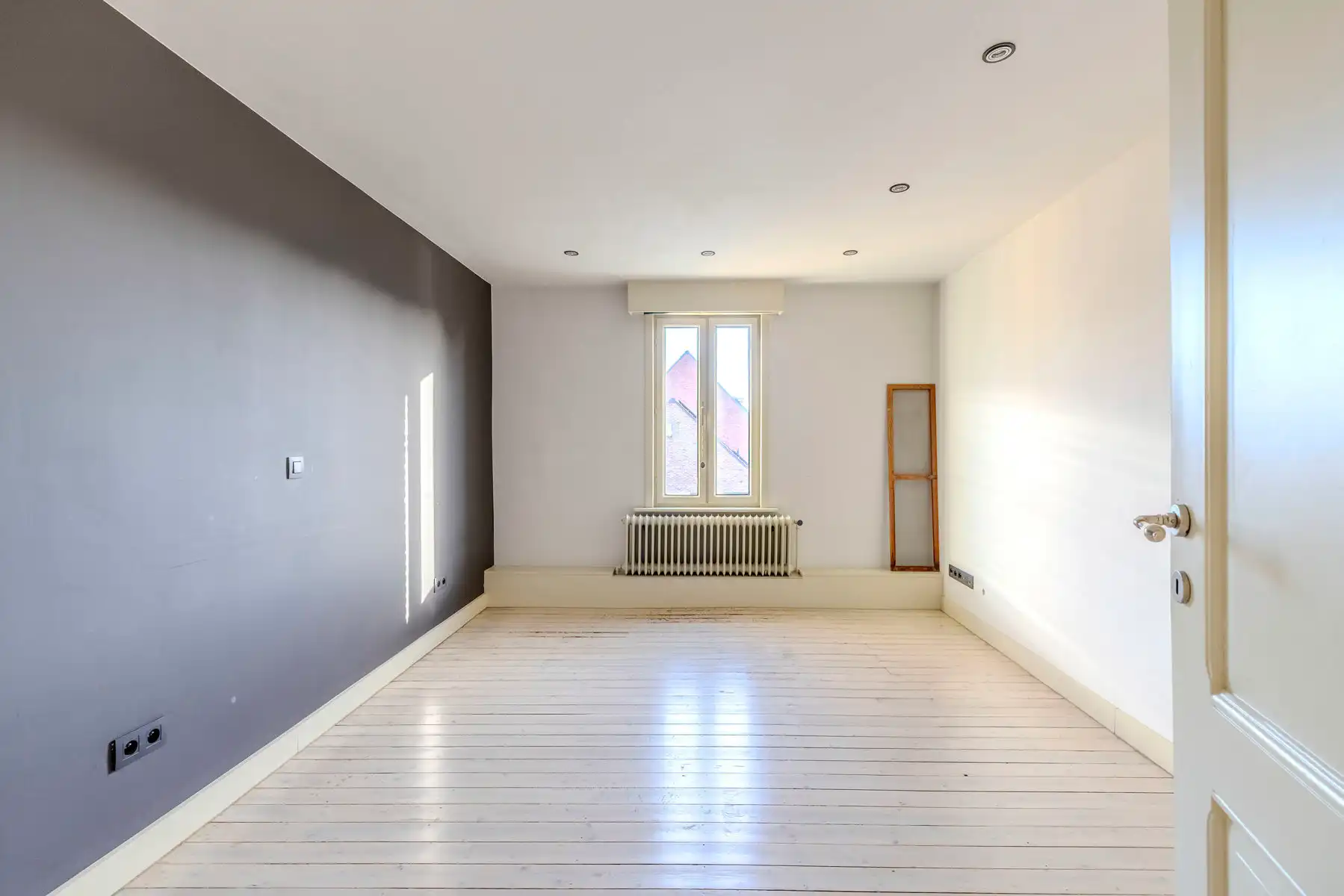 Charmante woning met 2 slpk + polyvalente ruimte en tuin foto 20