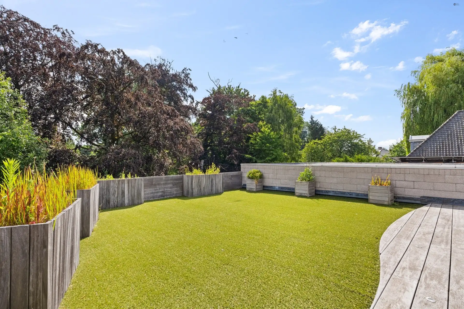 Zeer ruim duplex appartement met groot terras, beroepsruimte en garage van 70m² foto 10