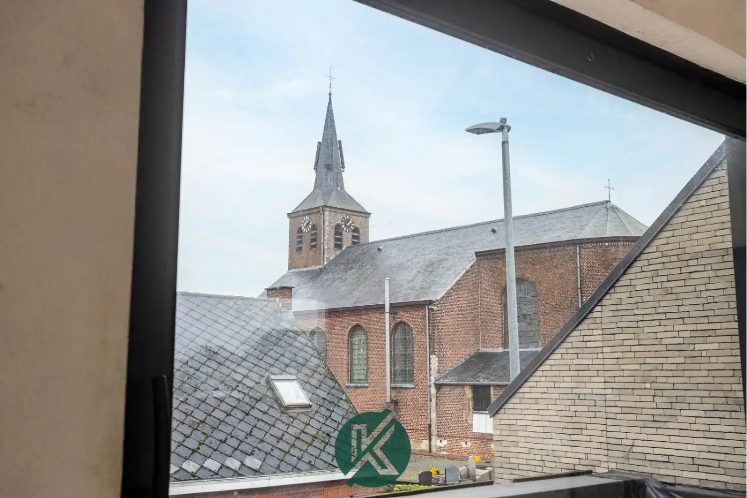 Verder af te werken nieuwbouwwoning met potentieel foto 21