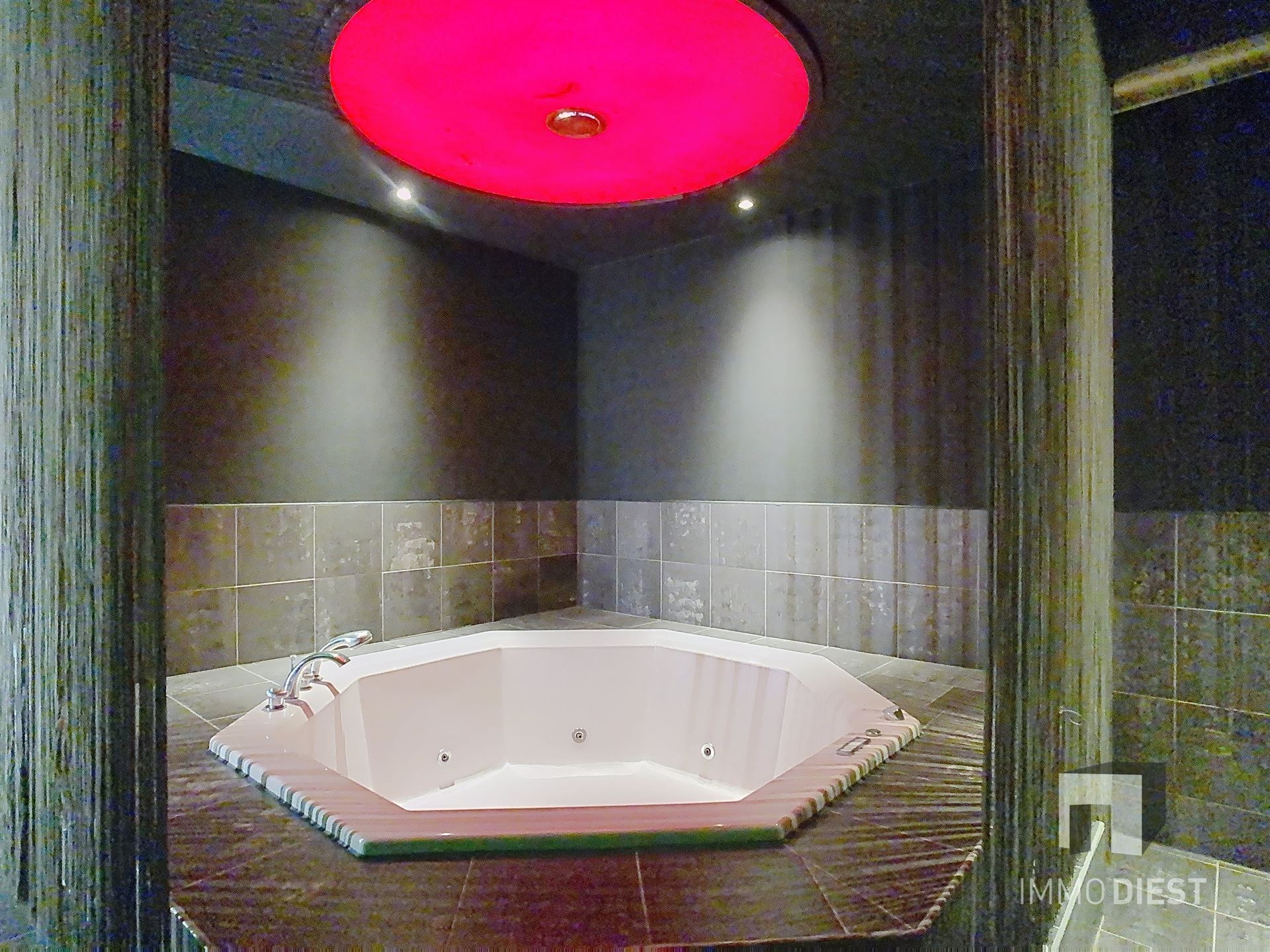 Uniek handelspand met exclusieve afwerking op Triple A locatie foto 33