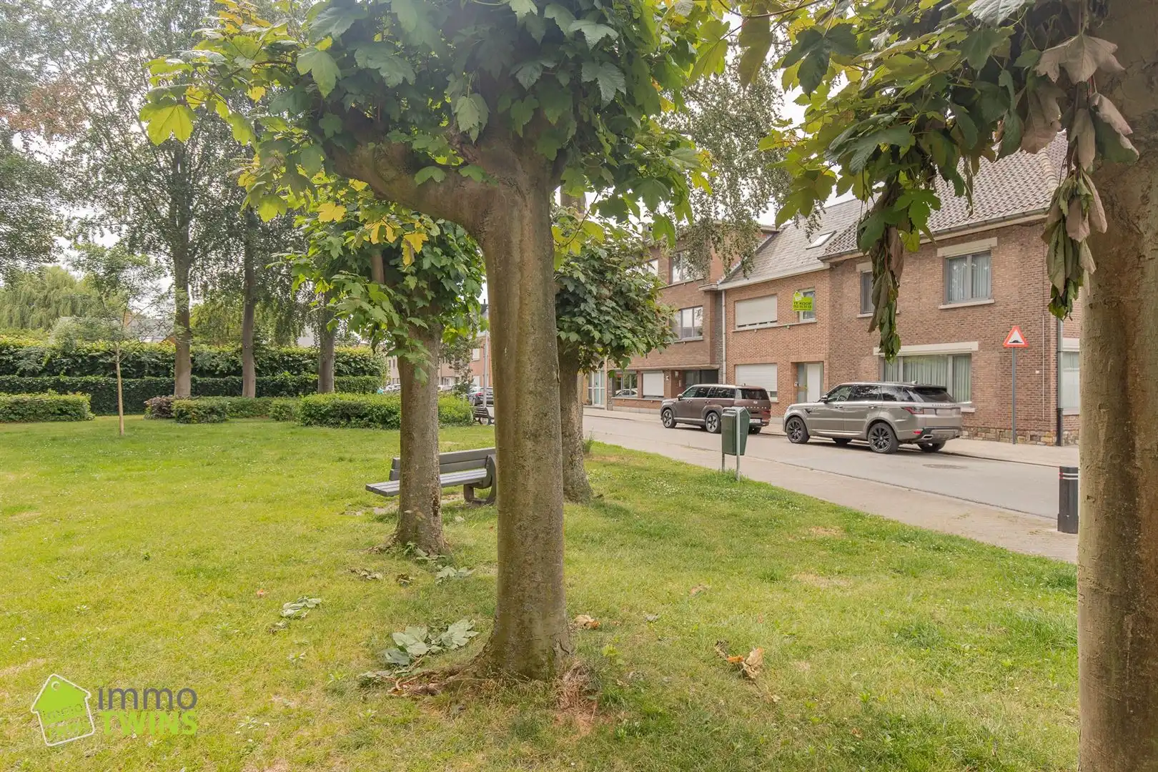 Leuke starters- gezinswoning met 3 slaapkamers, gezellige tuin nabij centrum Sint-Gillis-Dendermonde foto 25