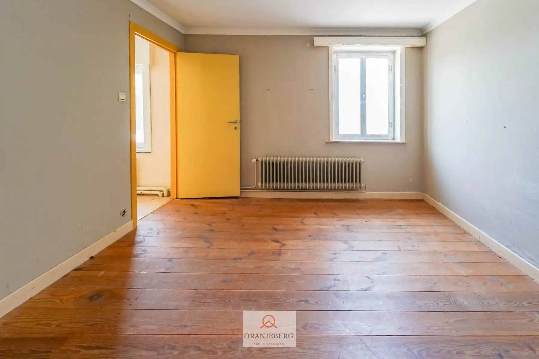 Ideaal te renoveren rijwoning + werkplaats + garage + tuin voor 591m² foto 24