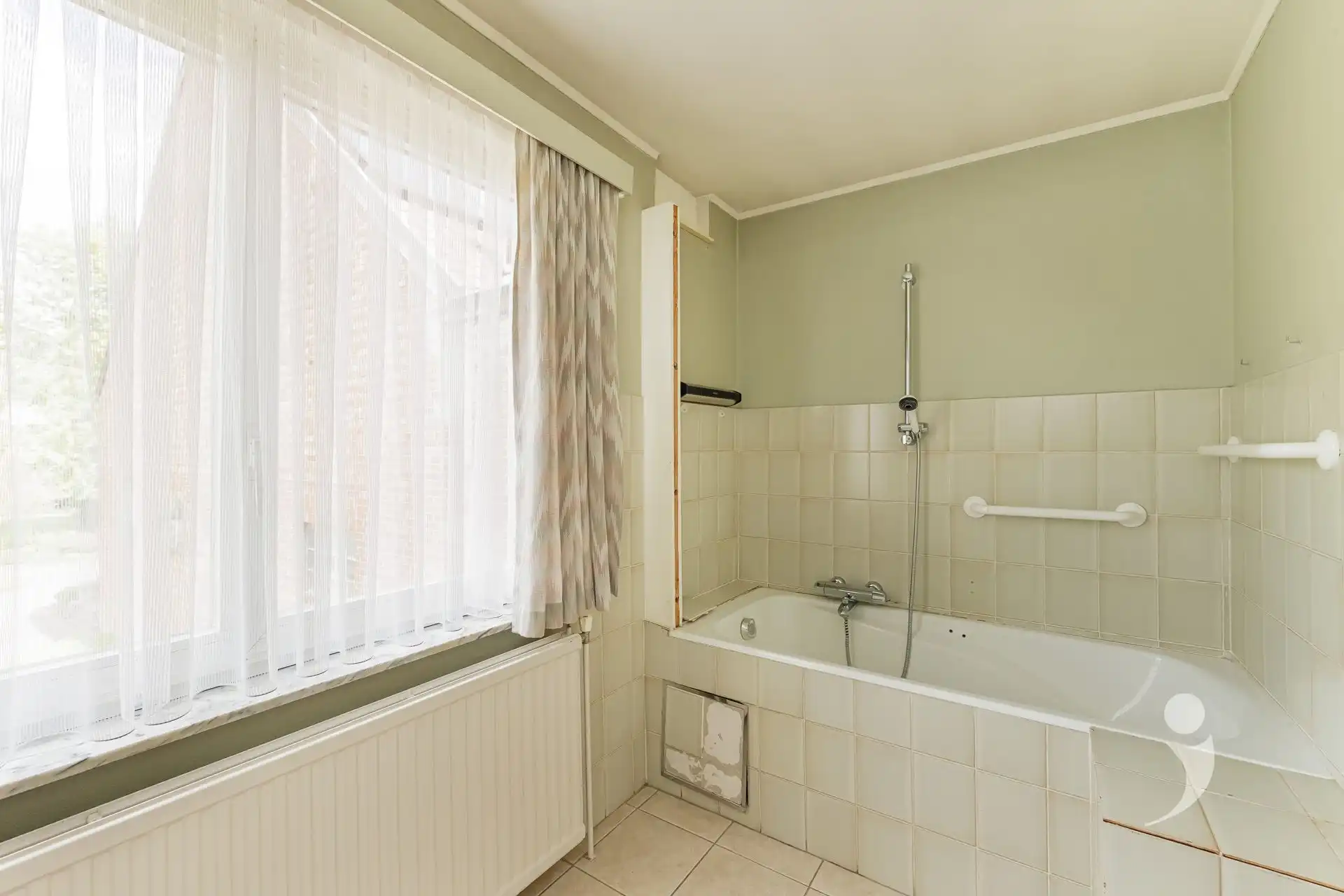 Ruime stadswoning met uitzonderlijke tuin van + 13 are foto 21