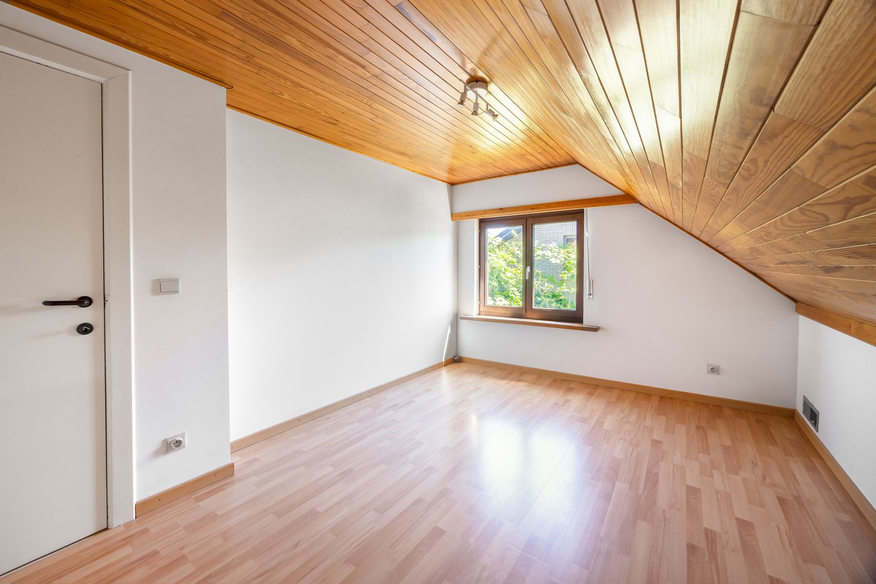 Huis te koop foto 16