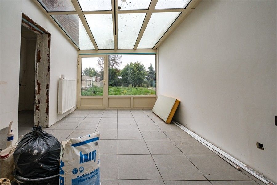 CHARMANTE GEZINSWONING MET 4 SLKS IN HET LANDELIJKE BUVINGEN foto 11