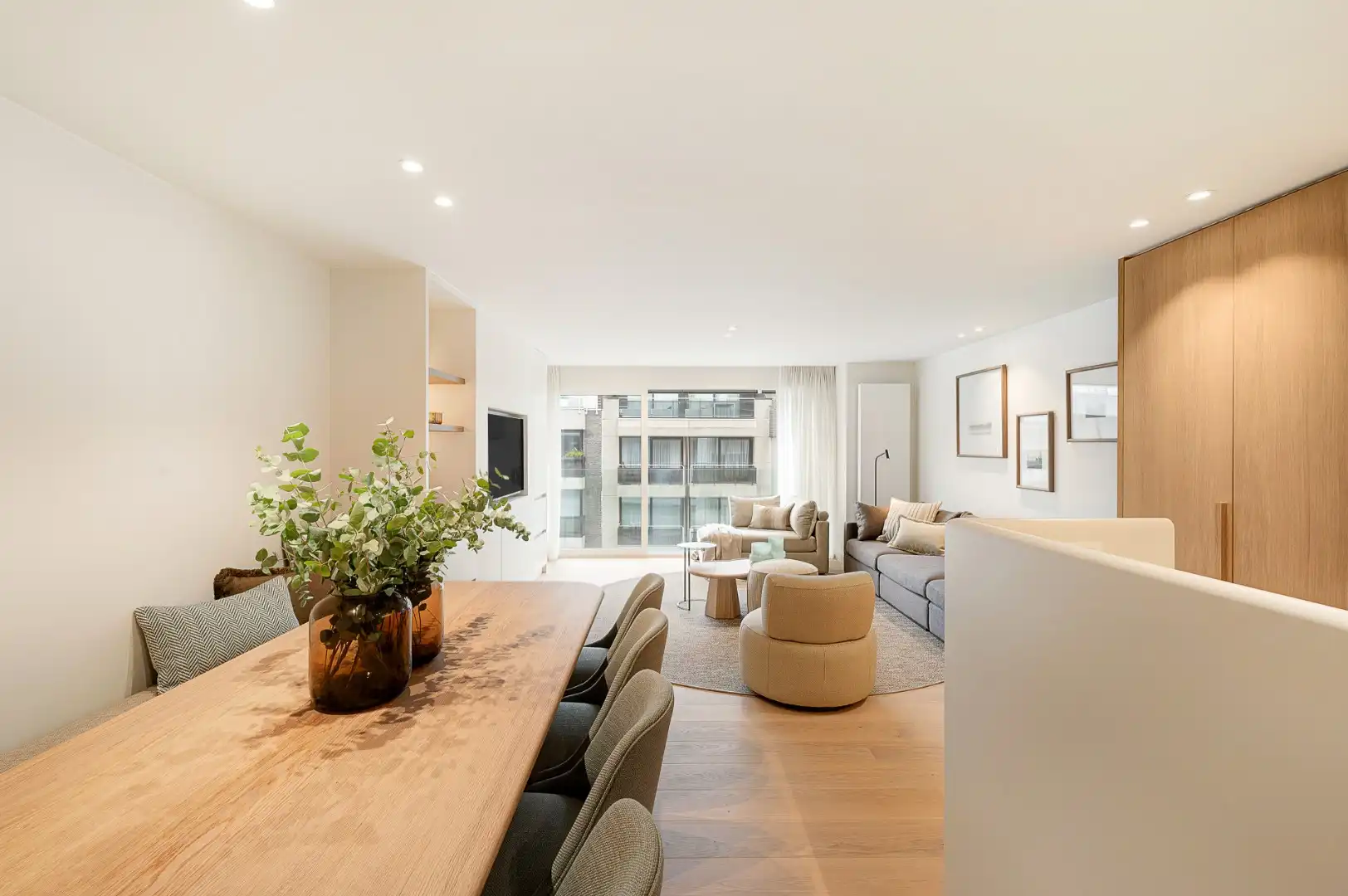 Res. Orfeo – Ruim en volledig gerenoveerd appartement met 3 slaapkamers foto 13