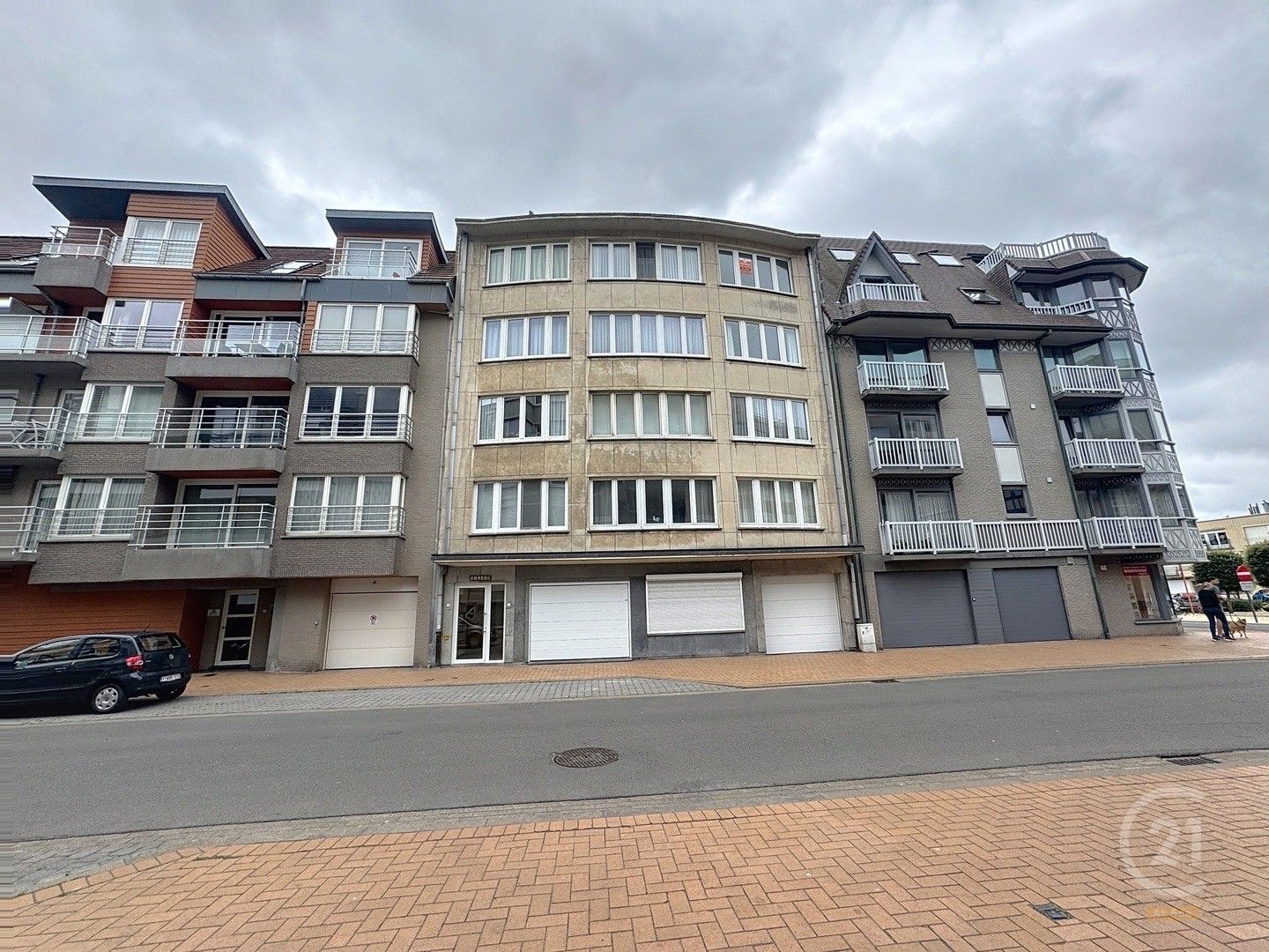 Instapklaar gerenoveerd appartement op toplocatie in Westende-Bad foto {{pictureIndex}}