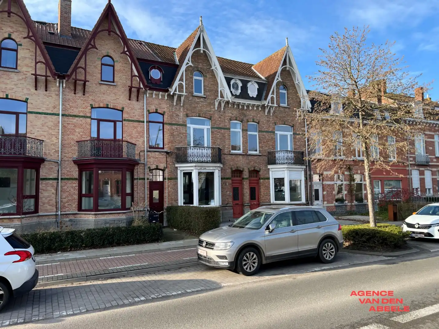 Authentieke herenwoning met 4 slaapkamers en tuin  foto 2