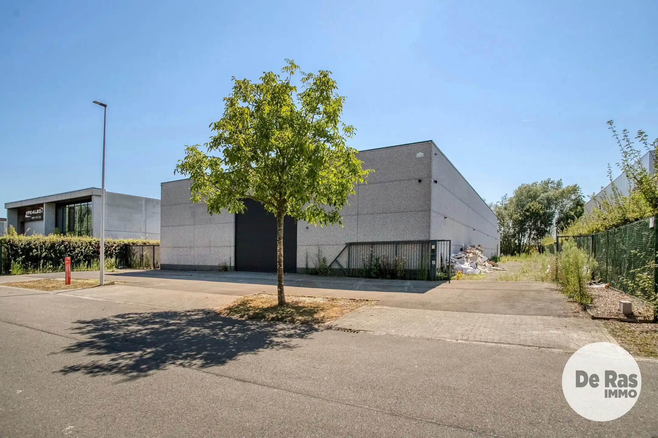 LIEVEGEM-Uniek Magazijn met vergund woongedeelte op 21a 25ca foto 8