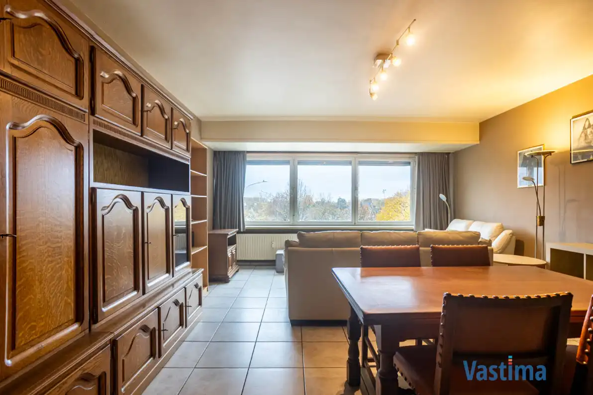 Instapklaar appartement met 2 slaapkamers en terras foto 3