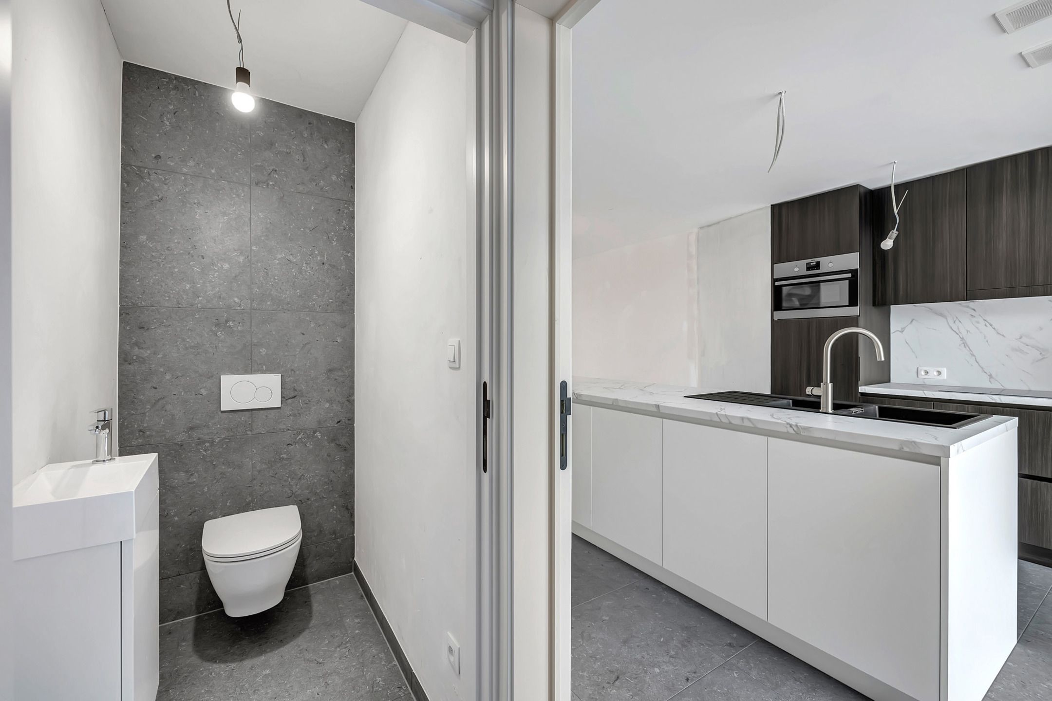 Uniek duplex appartement met twee slaapkamers foto 17