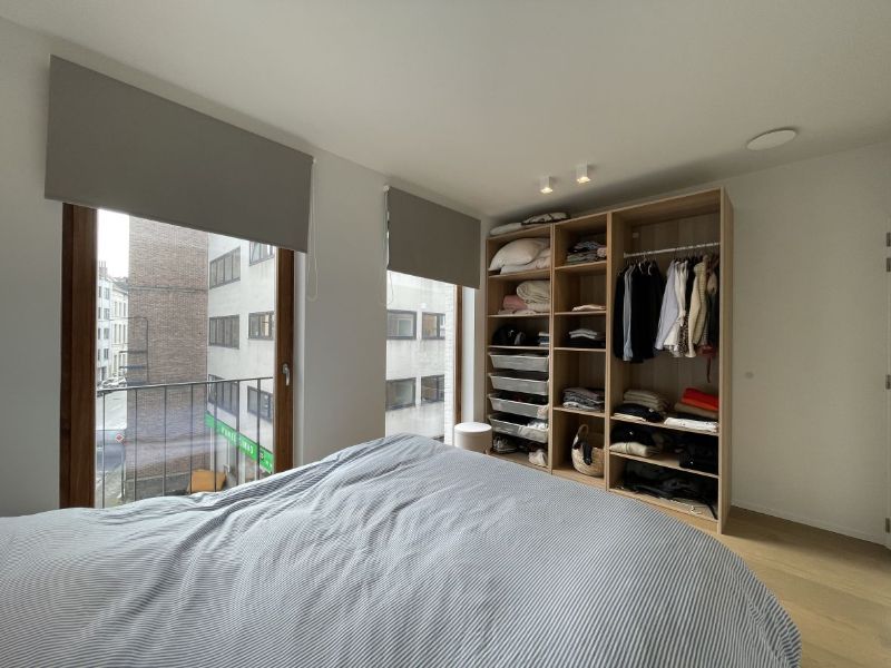 Stijlvol luxe-appartement met terras in hartje Gent – tussen de Reep en Sint-Annaplein foto 9