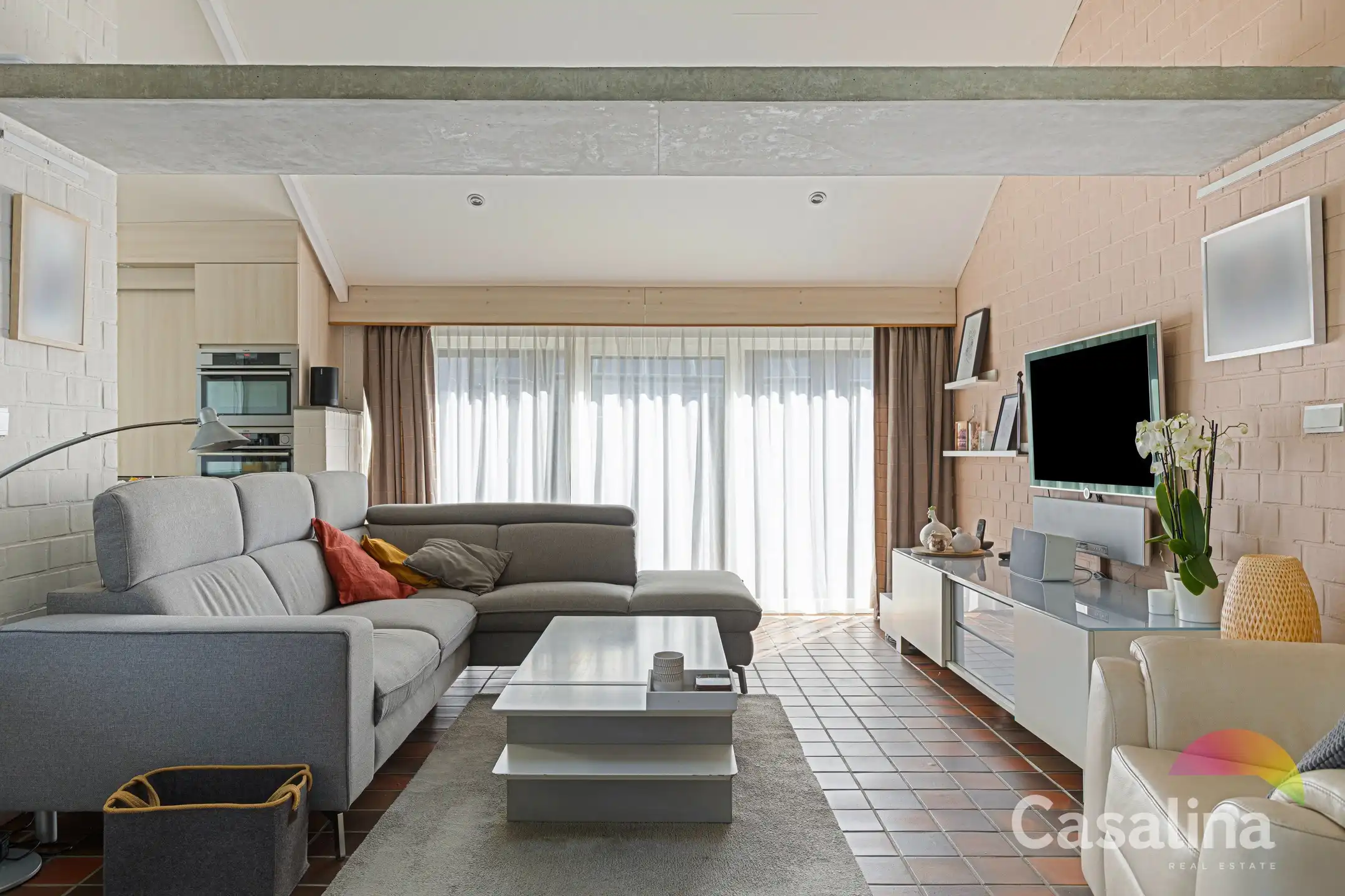 4-gevel woning met een prachtige tuin foto 7