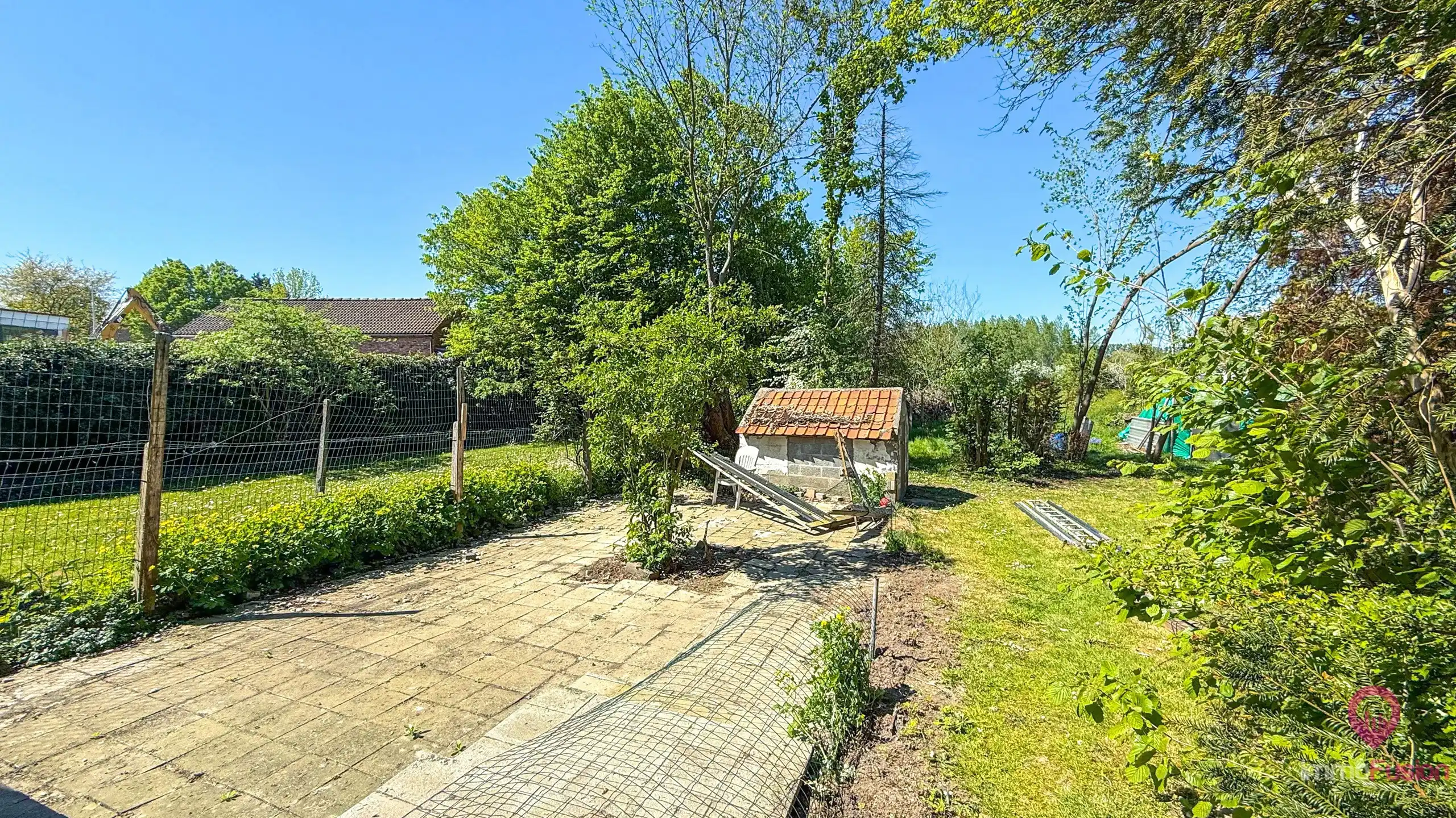 Te renoveren woning met 3 slpkms op ruim perceel van 8a58ca! foto 27