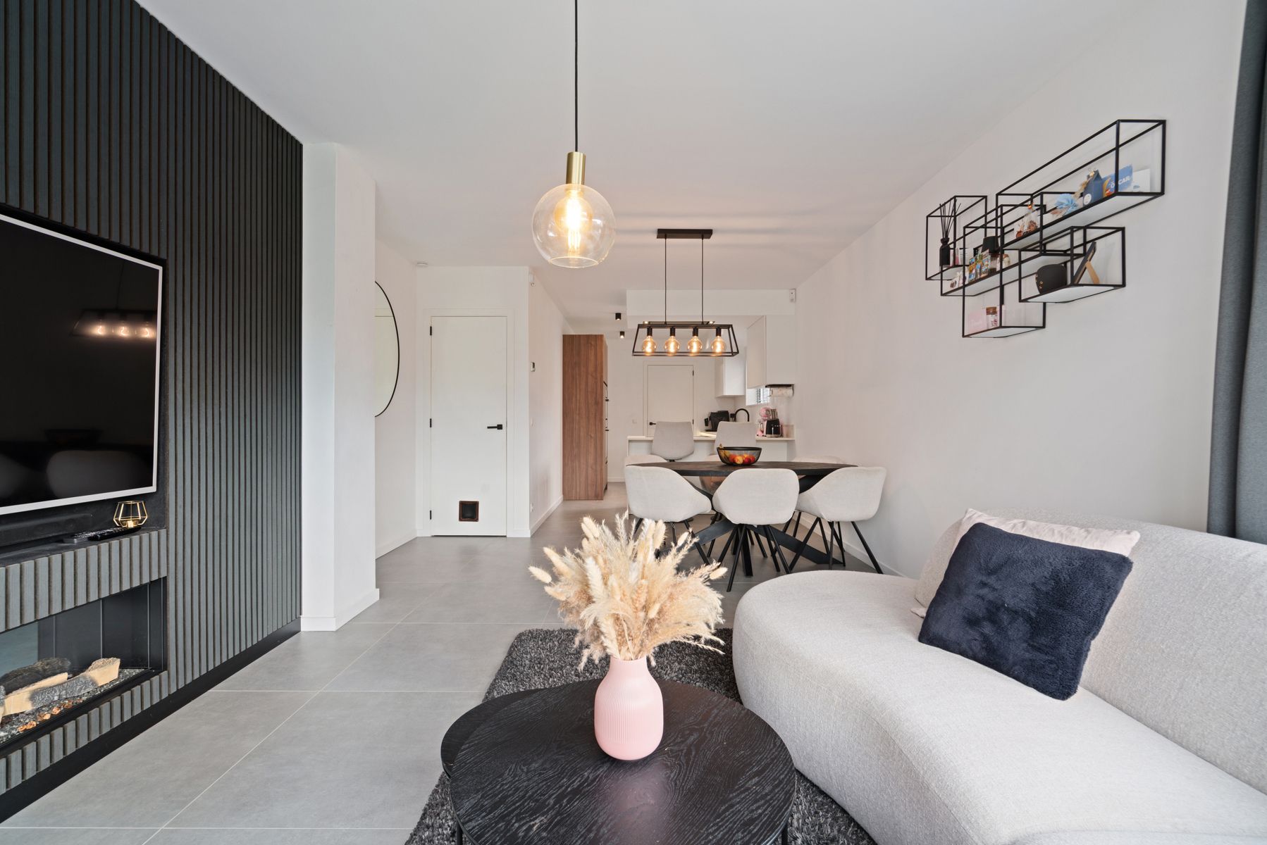 Te koop instapklare nieuwbouwwoning (aankoop met registratierecht = mogelijkheid voor 2%). foto 12