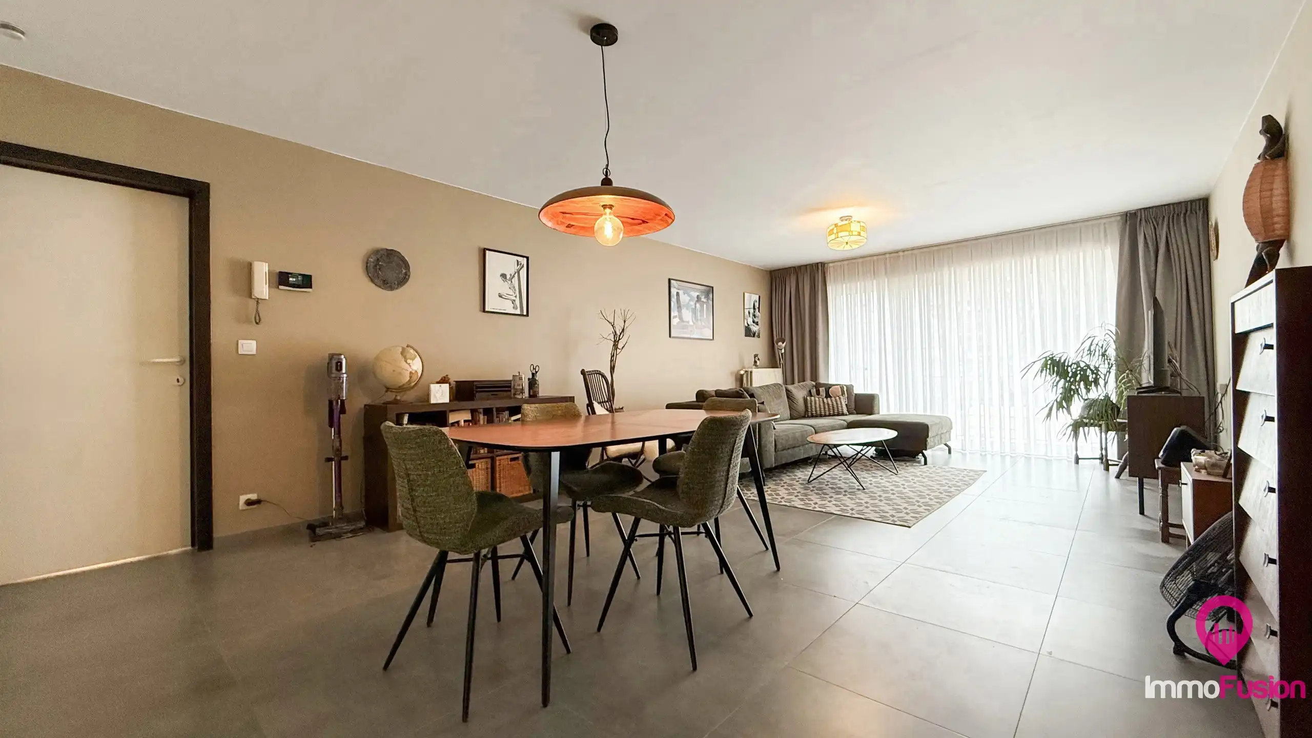 Gezellig appartement met ruim terras in het hart van Koersel foto 17
