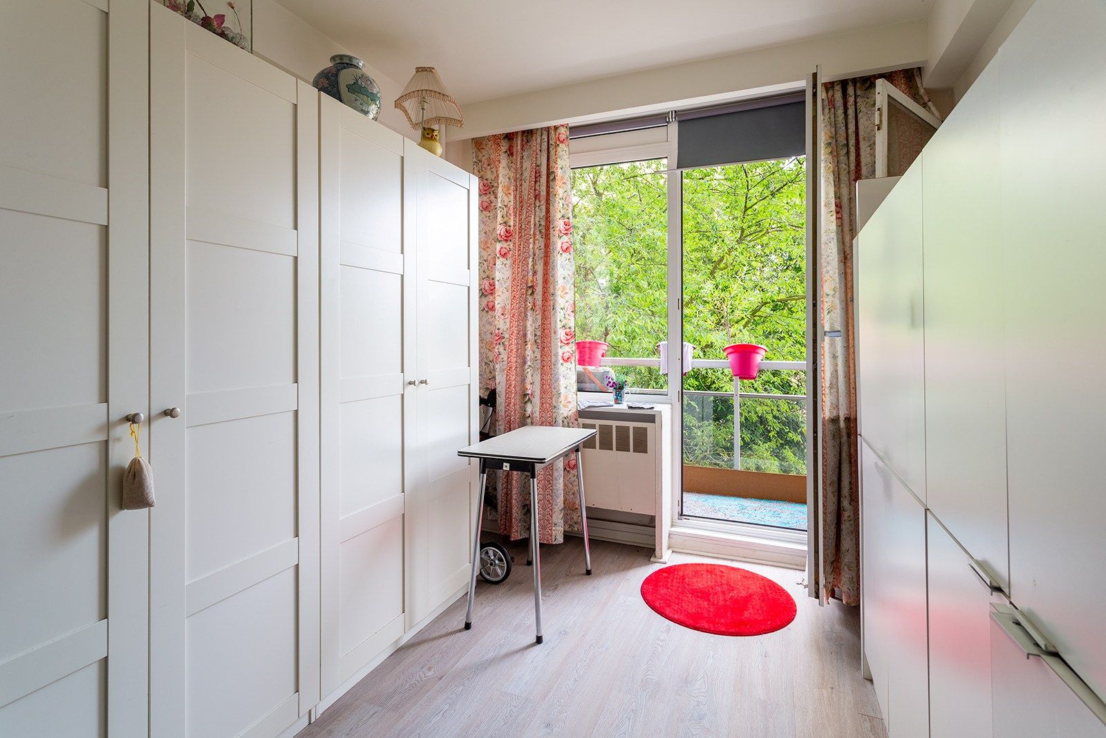 Vernieuwd appartement op de 2de verdieping foto 12