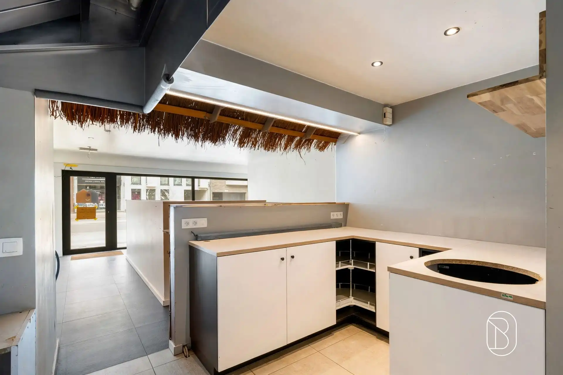 Commercieel handelspand op toplocatie in Deinze foto 13
