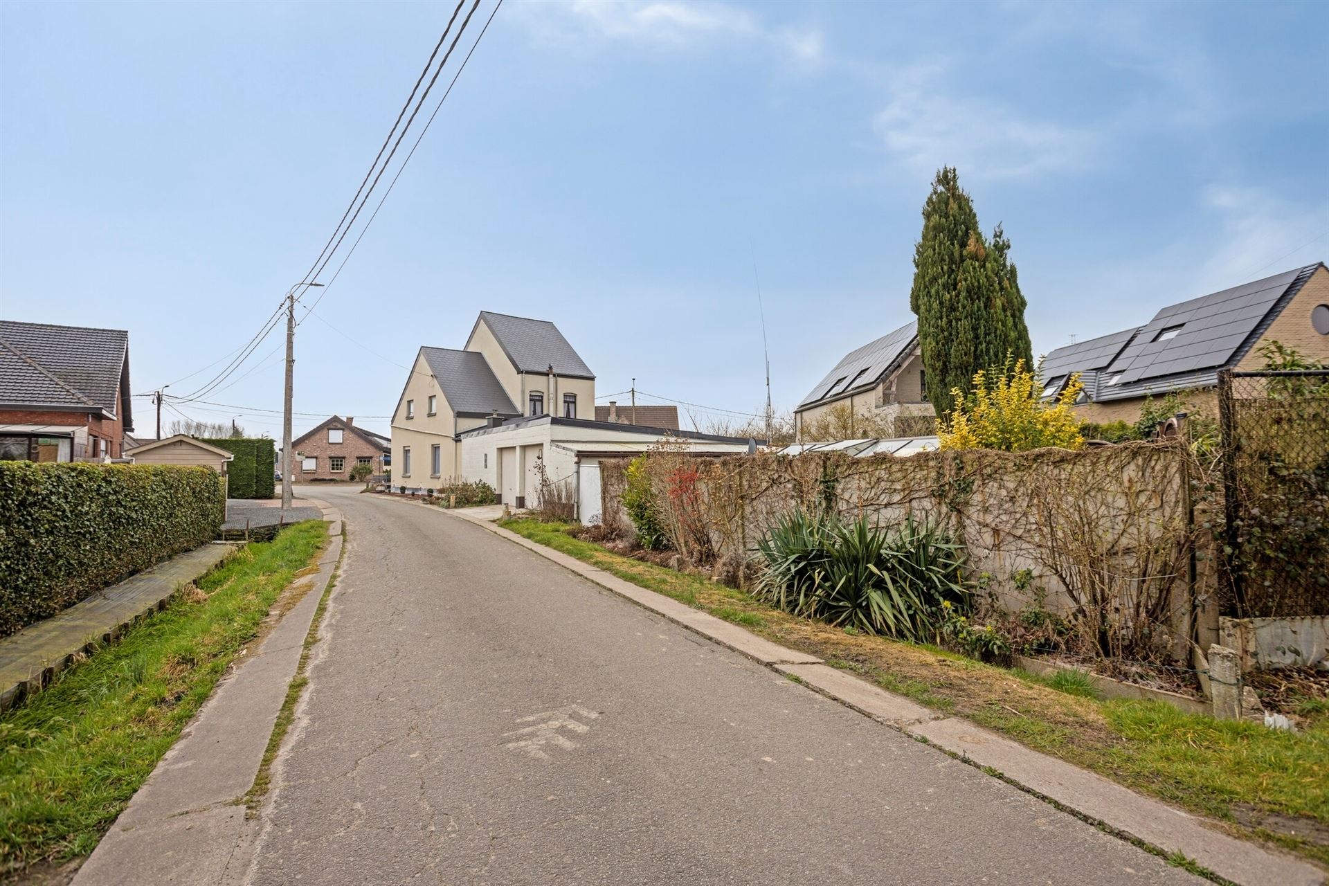 Eengezinswoning maar met een mogelijkheid tot omvormen naar kangeroewoning foto 4