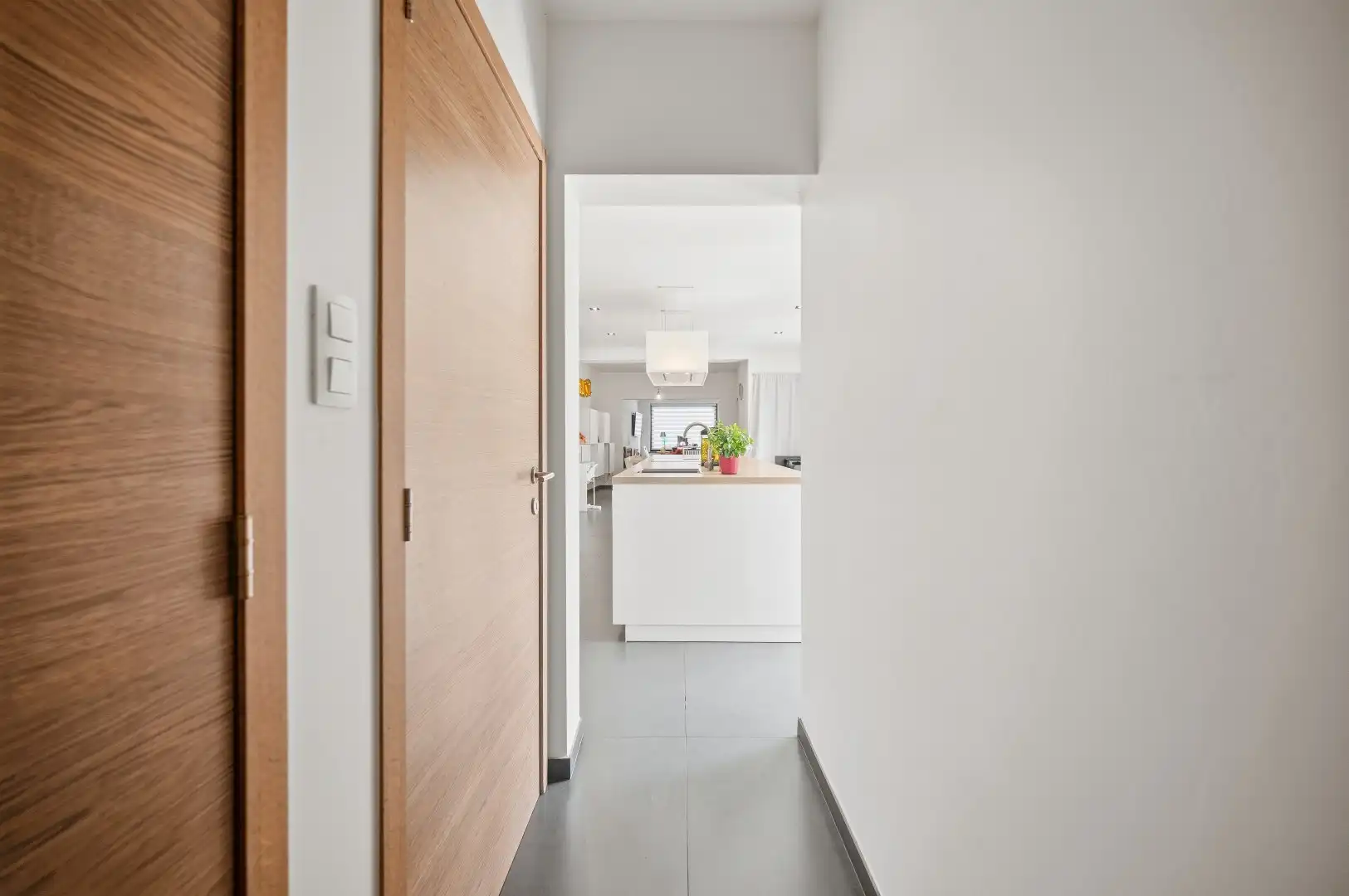 Unieke eigendom met instapklare woning, bijgebouw en uitzonderlijk potentieel op ruim perceel foto 8