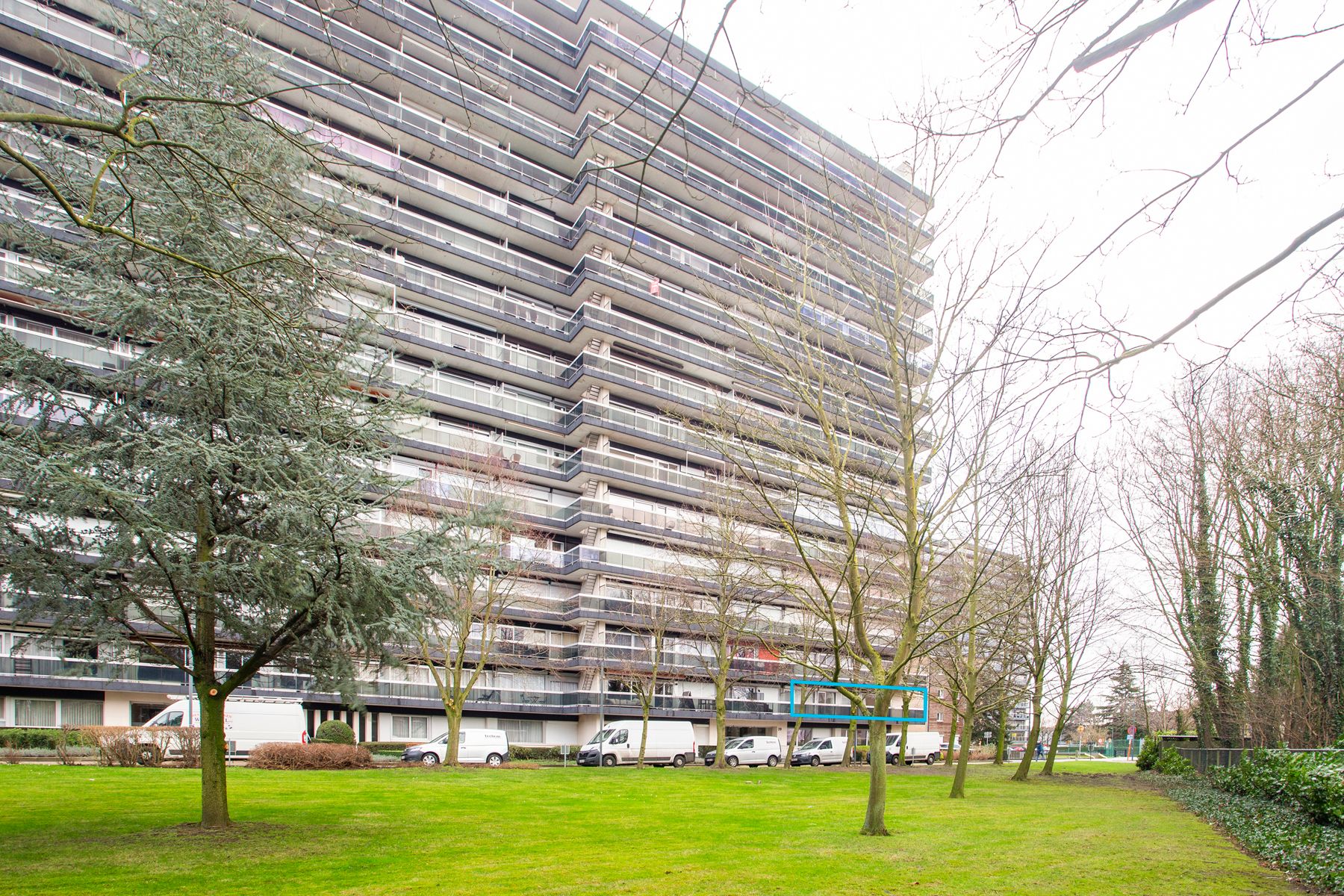 Lichtrijk appartement in het groen met renovatiepotentieel foto 14