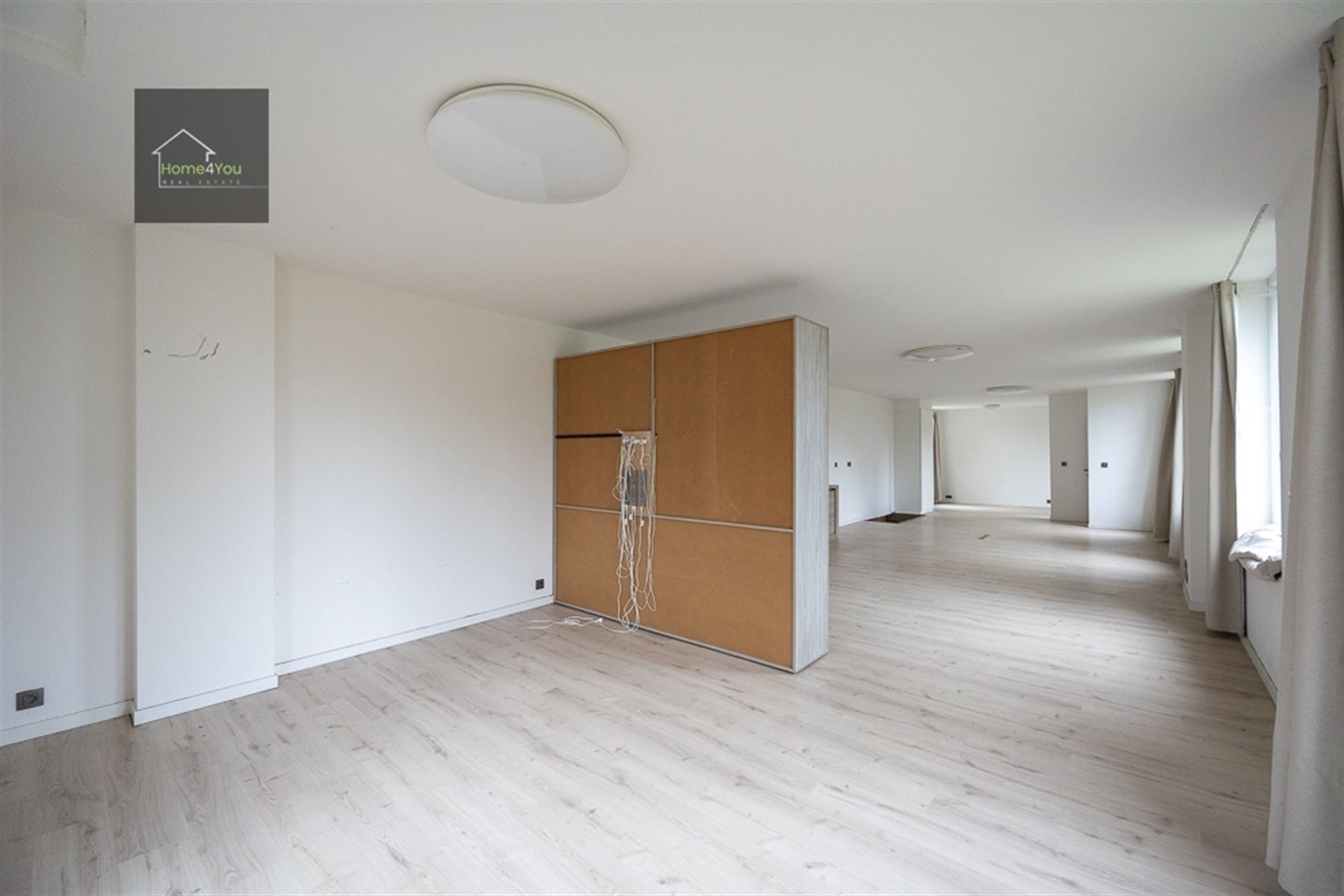 Te Renoveren Woning foto 5