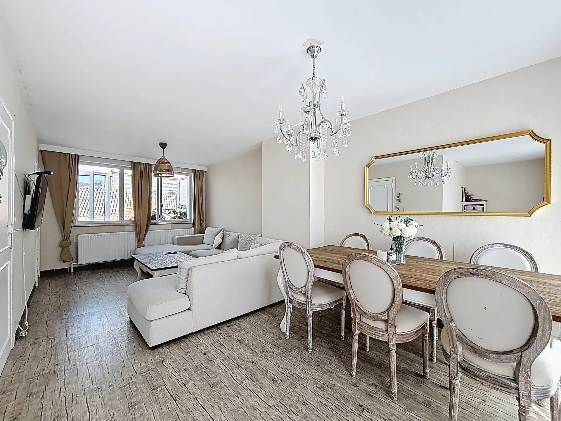 Woning op uitstekende locatie! foto 4