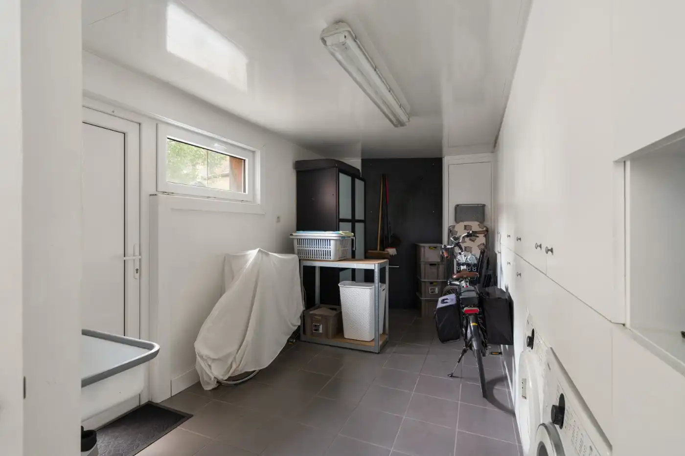 Verrassend ruime, instapklare woning met 3 slpk. en zuid-west koertje foto 14