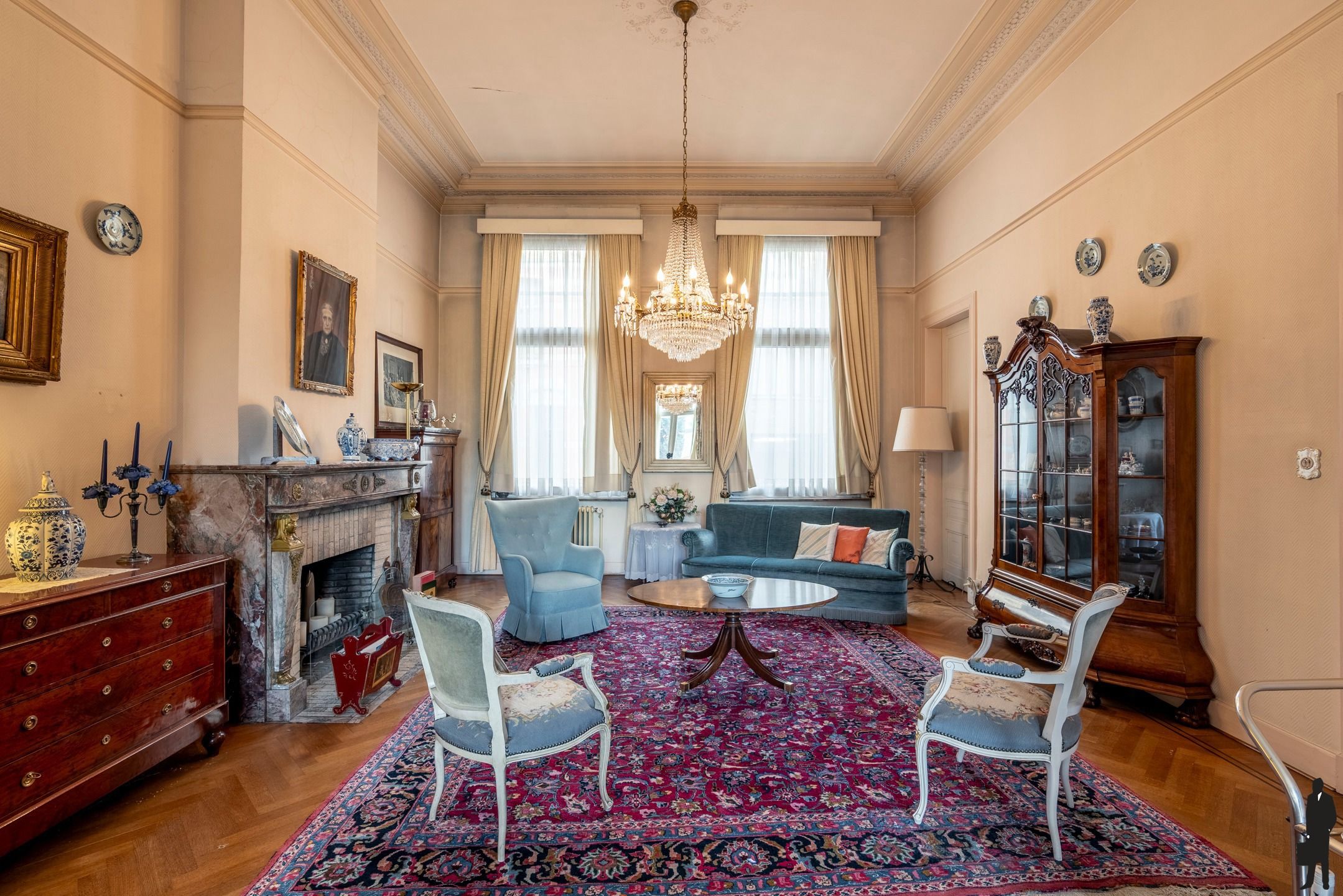 Uniek herenhuis in eclectische stijl in hartje Turnhout foto 8
