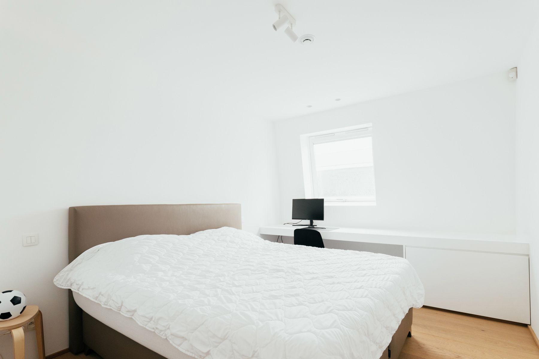 Luxueus gerenoveerde herenwoning op het bruisende Zuid foto 12