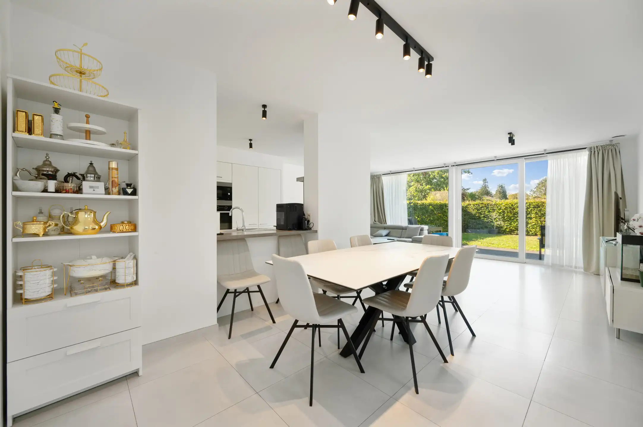 Huis te koop foto 8
