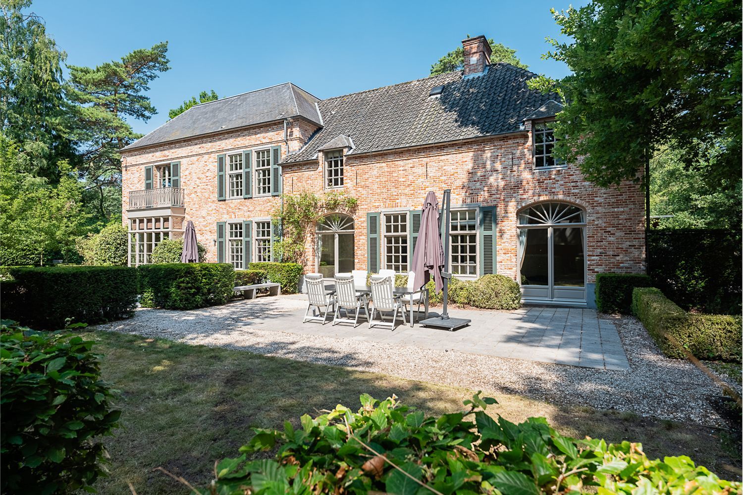 Tijdloze Vlassak-Verhulst villa op 3.016 m2 foto 18