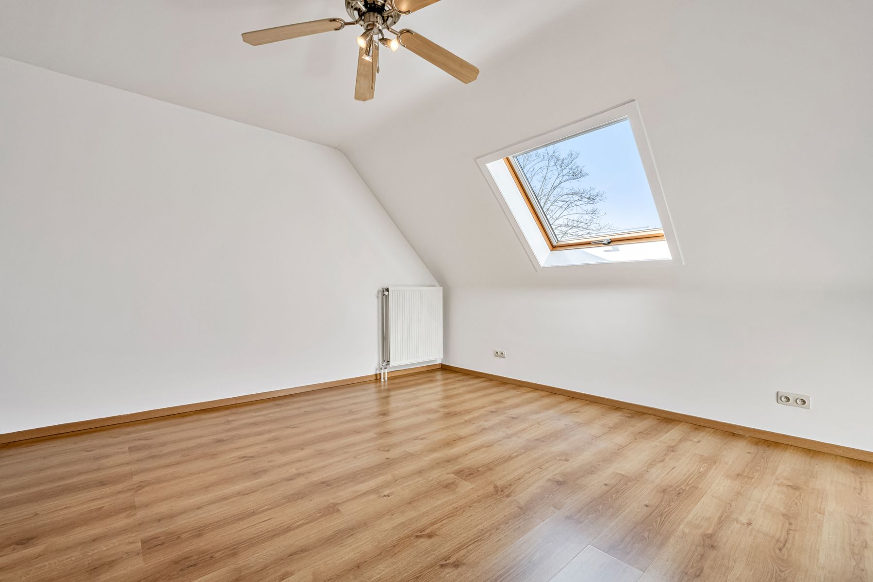 Ruime, energiezuinige woning op toplocatie! foto 9
