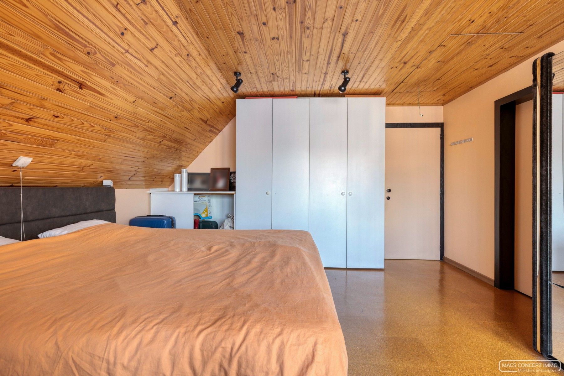 Grote villa te koop op perceel van 1700 m2 te Anzegem foto 12