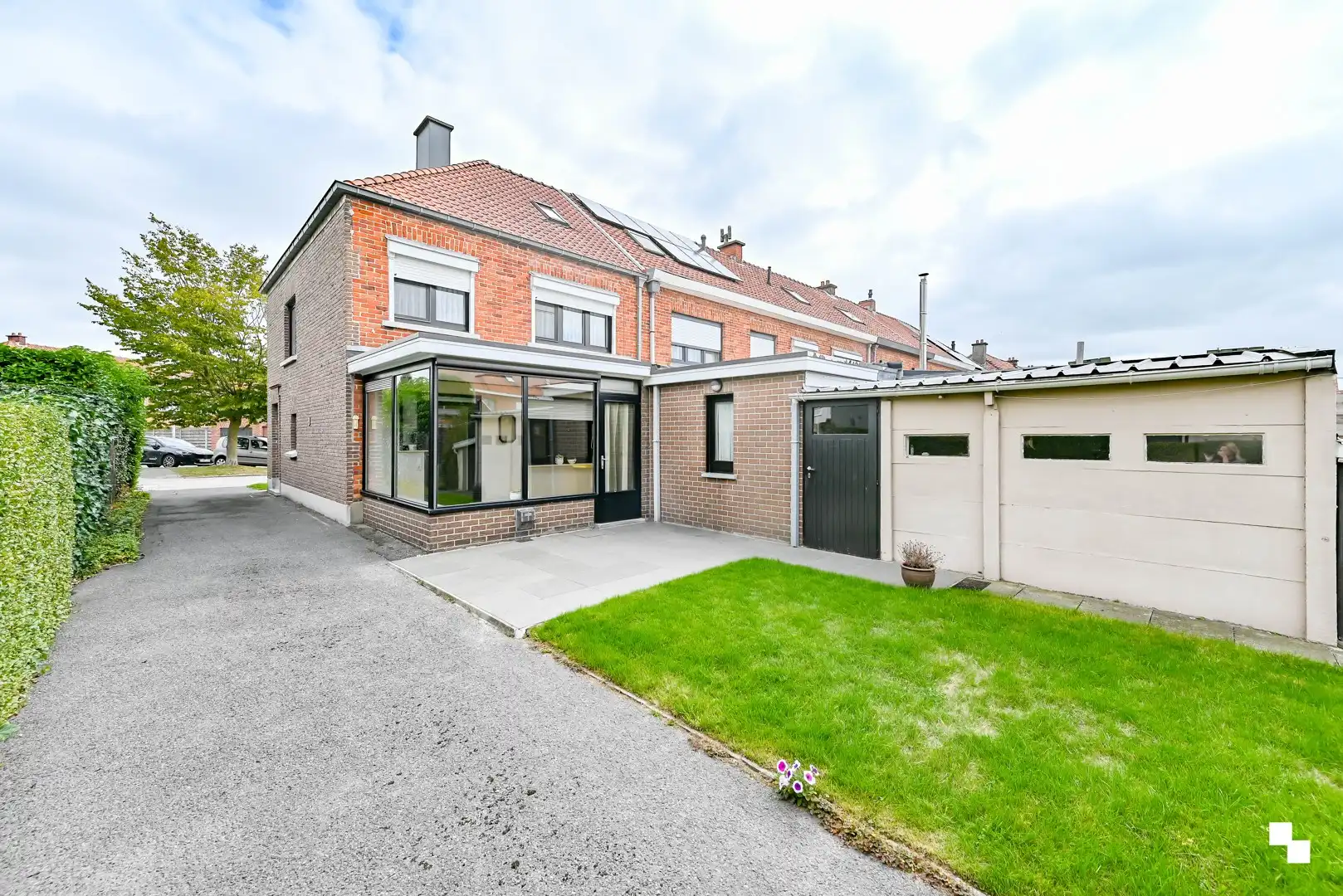 Gezellige, te moderniseren halfopen woning in rustige buurt te Izegem foto 17