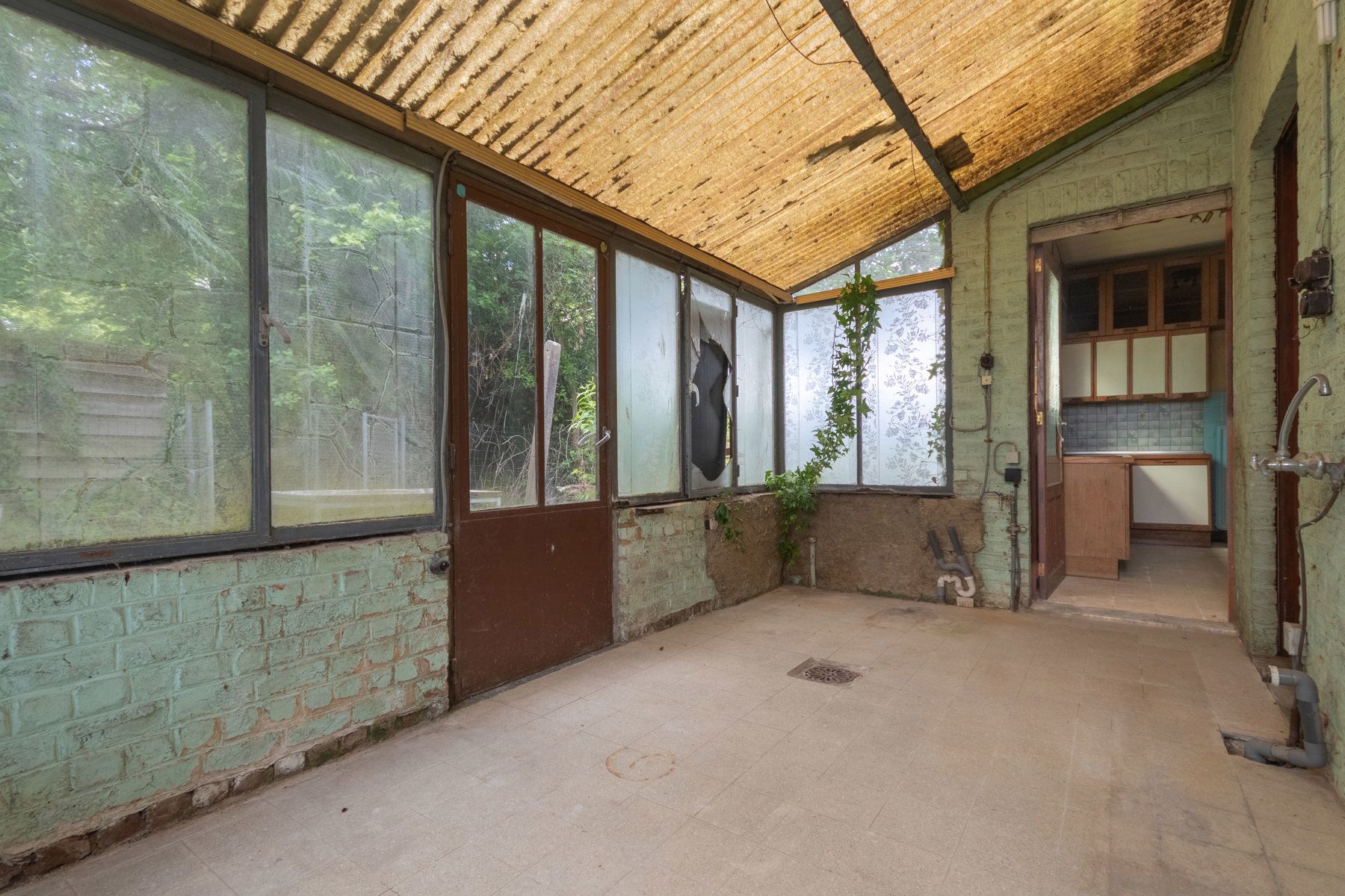 Te renoveren villa met 3 slaapkamers op perceel van 10a 52ca foto 9