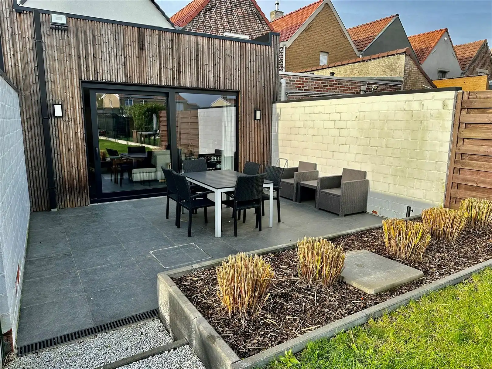 Instapklare woning te huur in Nederename foto 12