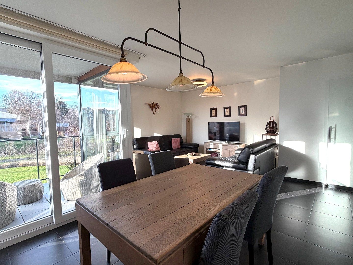 Prachtig appartement aan de Lauwse Leieboorden! foto 5