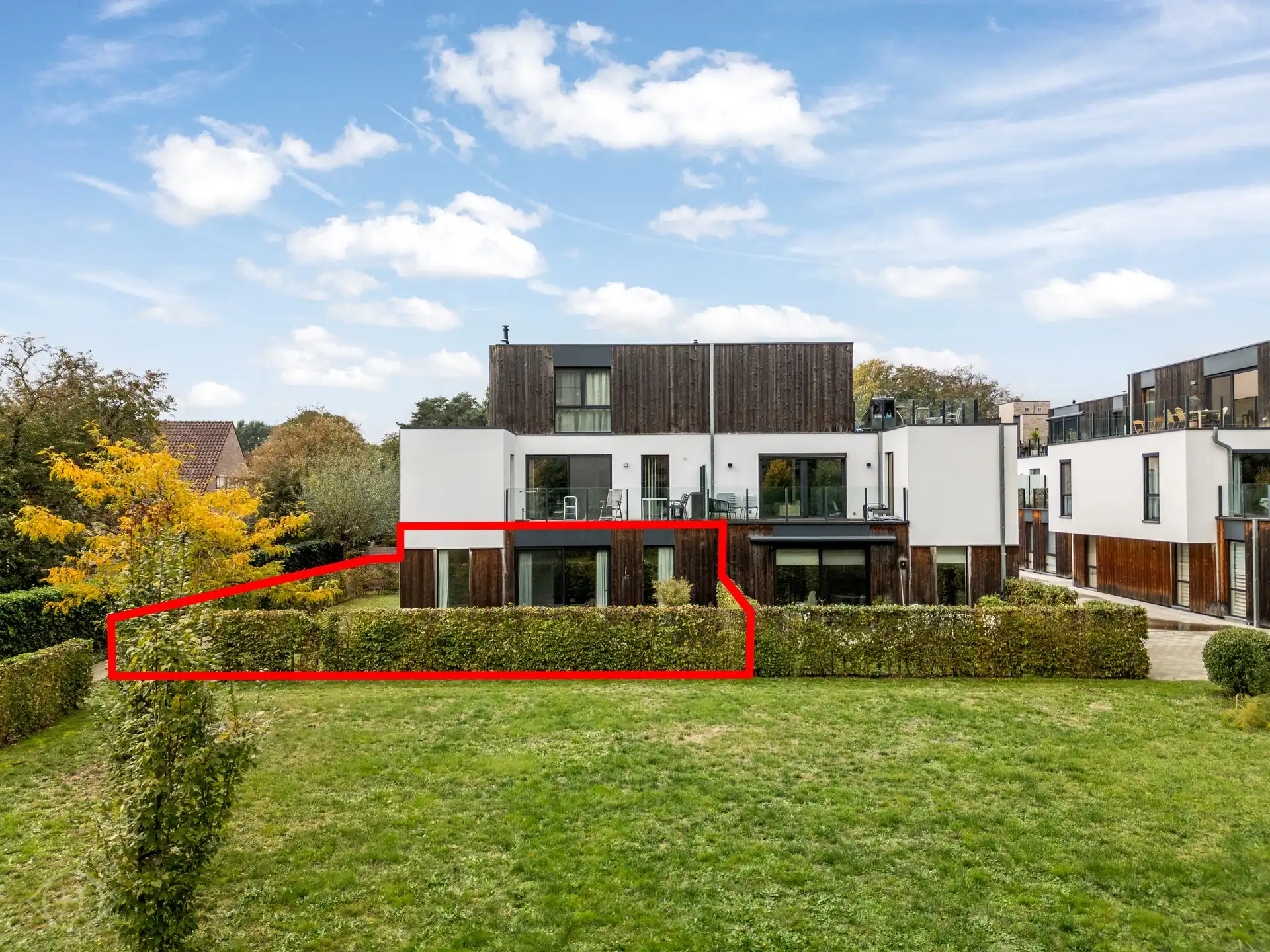 Modern 2-slaapkamerappartement met tuin foto 2