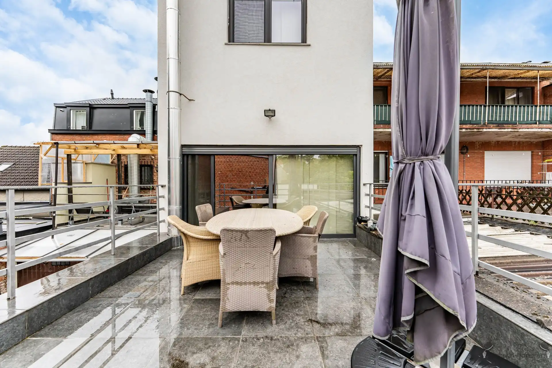 Opbrengsteigendom met ruime duplexappartement (144m²) en handelsgelijkvloers foto 34