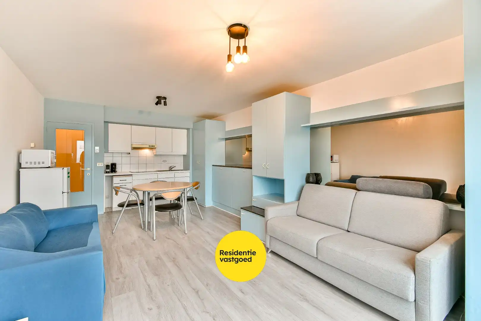 Studio met zongericht balkon in het centrum van Middelkerke foto 7