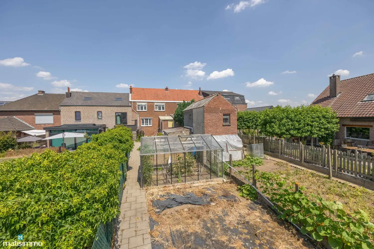 RUIME, VERZORGDE GEZINSWONING MET 3 SLAAPKAMERS EN UITGESTREKTE TUIN IN RIEMST foto 39